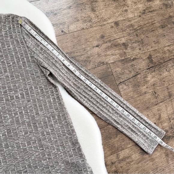 Jolt Lace Crochet Tunic Top Ribbed Long Sleeve Taupe Large - Picture 13 of 14